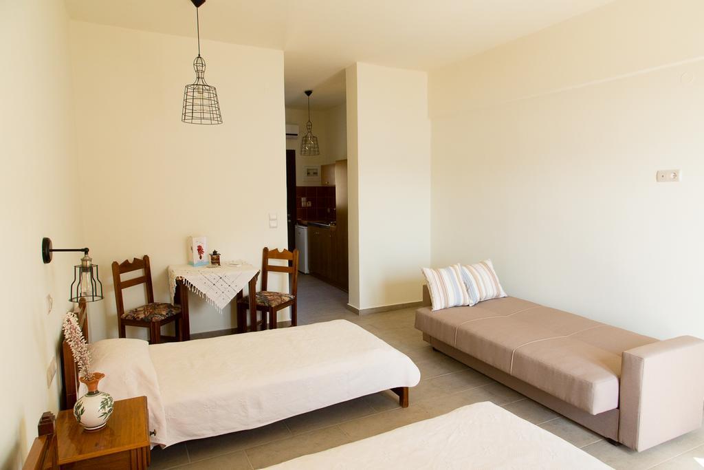 Hotel Porto Potha Telendos Exteriör bild