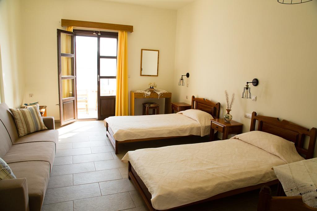 Hotel Porto Potha Telendos Exteriör bild
