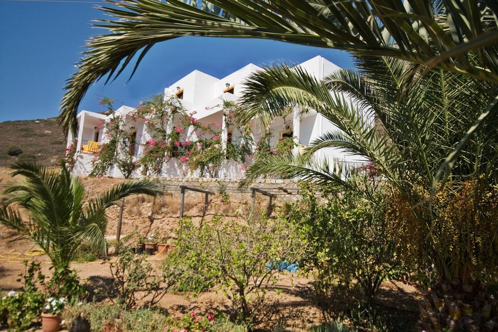 Hotel Porto Potha Telendos Exteriör bild
